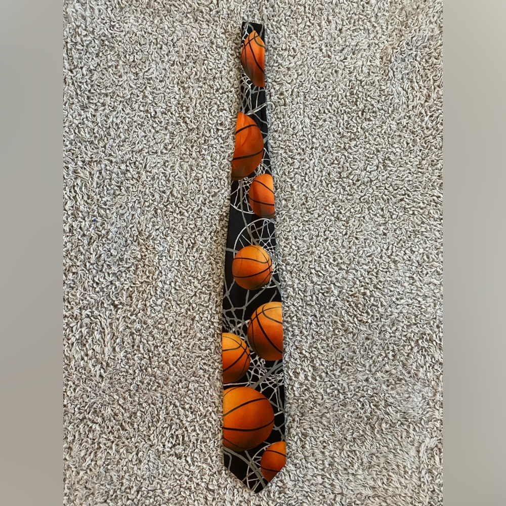 Basketball tie by Ralph Marlin
